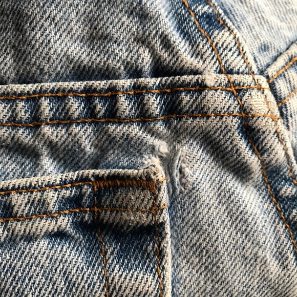 505 Levi’s - Picture 5 of 6